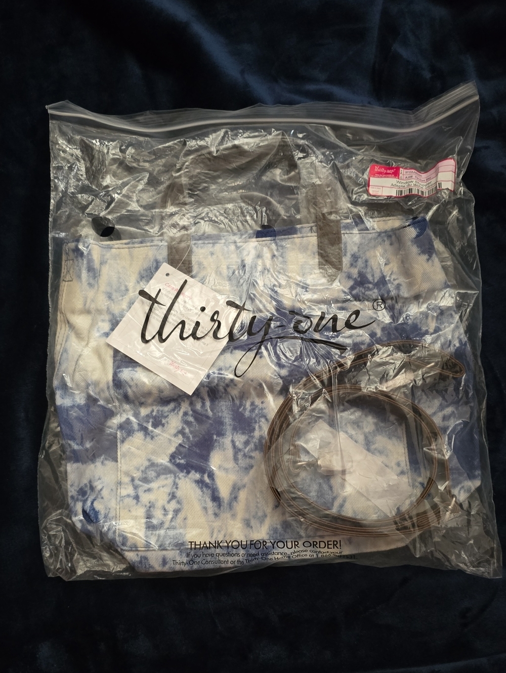 Thirty-one Blue and White Tie-Dye Shoulder Tote